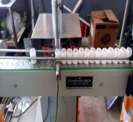 Automatic Container Filling Machine with Conveyor Method